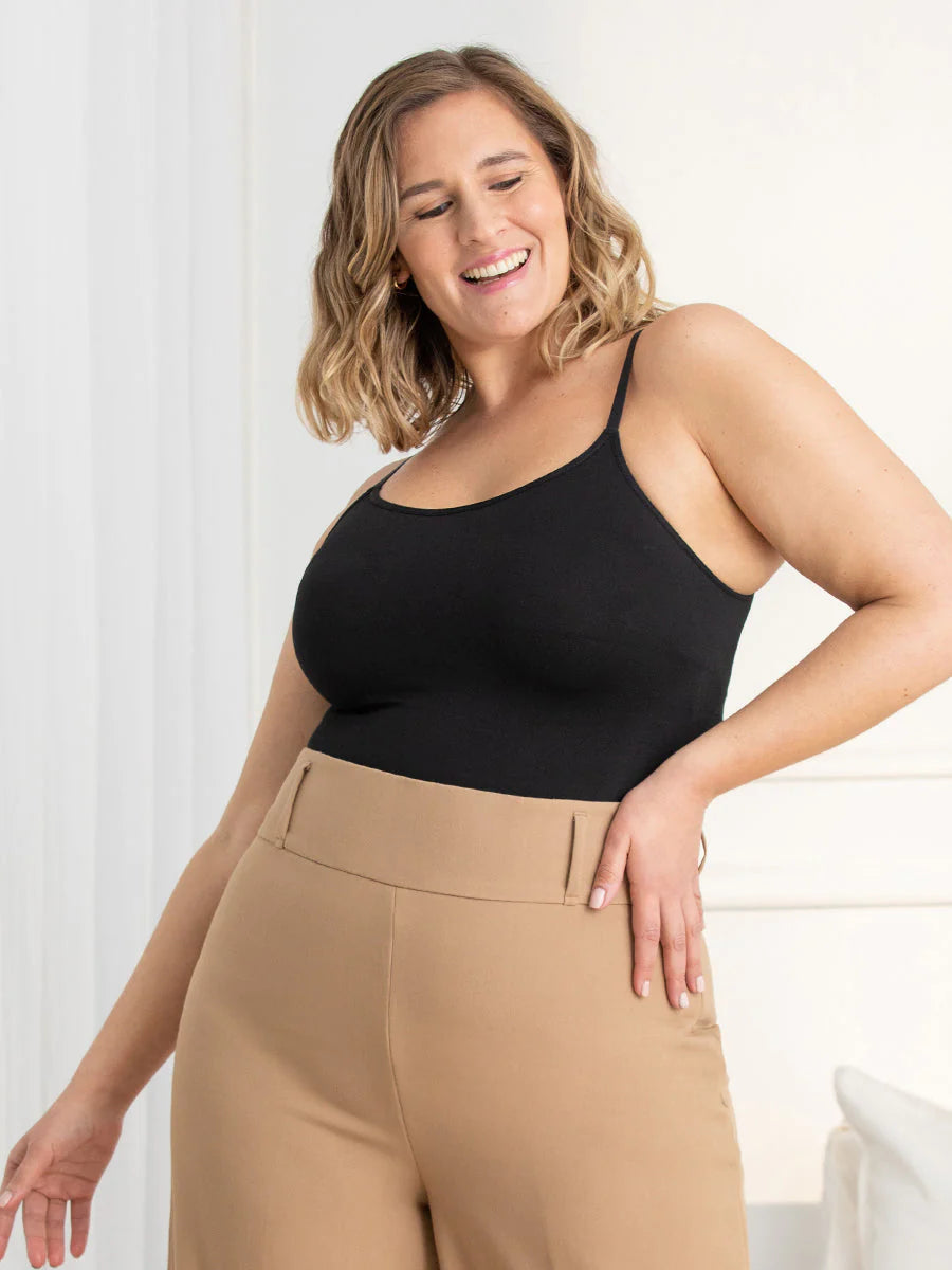 Scoop neck shapewear vest